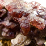 スピネル(Spinel)