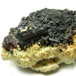 ガーネット(Garnet)/ショール(Tourmaline)/クォーツ(Quartz)/フェルドスパー(Feldspar)