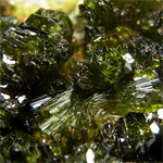 エピドート(Epidote)