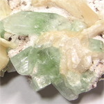 アポフィライト(Apophyllite)/スティルバイト(Stilbite)