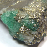 エメラルド(Emerald)/パイライト(Pyrite)