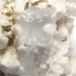 ゴシェナイト(Goshenite)/フェルドスパー(Feldspar)/クォーツ(Quartz)/トルマリン(Tourmaline)