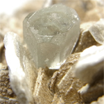 アクアマリン(Aquamarine)/フェルドスパー(Feldspar)/マイカ(Mica)