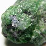 ツァボライト(Tsavorite)/タンザナイト(Tanzanite)