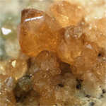 スペサタイト(Garnet var. Spessartine)