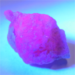 ルビー(蛍光)(Corundum var. Ruby)