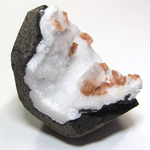エピスティルバイト(Epistilbite)/ヒューランダイト(Heulandite)
