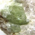 グロシュラー(Garnet var. Grossular)