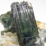 トルマリン(Tourmaline)/フェルドスパー(Feldspar)