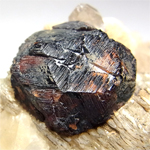 ガーネット(Garnet)/クォーツ(Quartz)