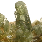 エピドート(Epidote)