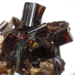 ヴェスヴィアナイト(Vesuvianite)