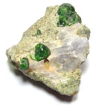 デマントイド(Andradite Garnet var. Demantoid)