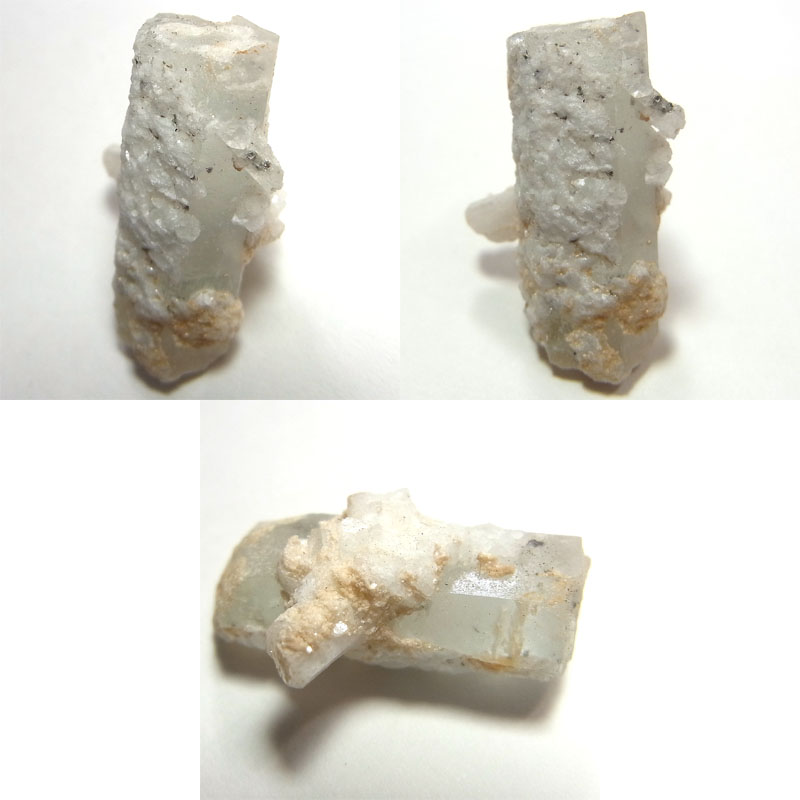 アクアマリン(Aquamarine)/フェルドスパー(Feldspar)