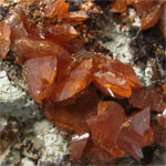 ヴァナディナイト(Vanadinite)