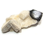 ショール(Tourmaline)/アパタイト(Apatite)/カルサイト(Calcite)