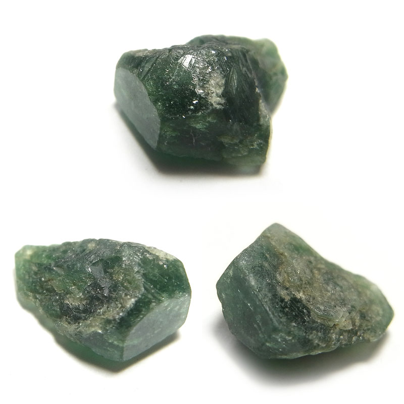 ウヴァイト(Tourmaline var. Uvite)