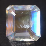 レインボームーンストーン