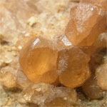 スペサタイト(Spessartine)/フェルドスパー(Feldspar)/マイカ(Mica)