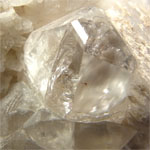 トパーズ(Topaz)/カルサイト(Calcite)/パイライト(Pyrite)