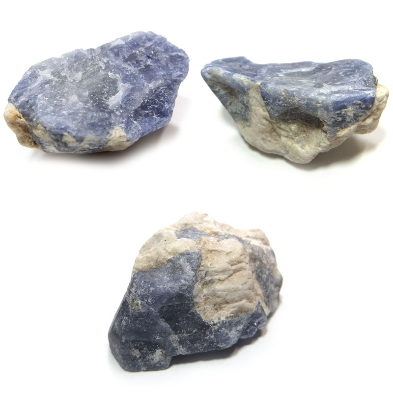 サファイア(Corundum var. Sapphire)